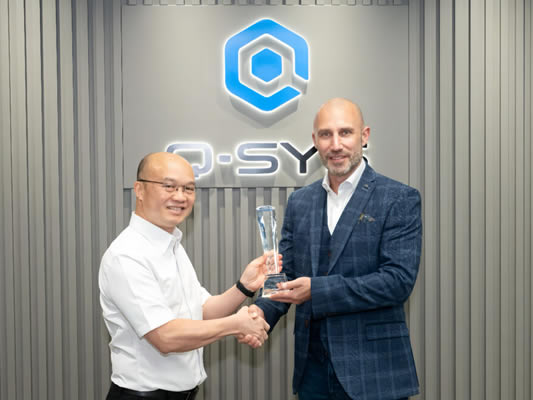 Q-SYS与中国授权代理商聚沣视听续约，携手深耕中国高端音视频市场